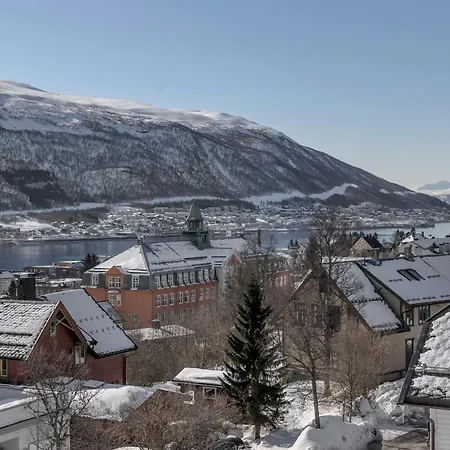 Cozy Central Loft Apartment With Amazing View Tromsø Eksteriør billede